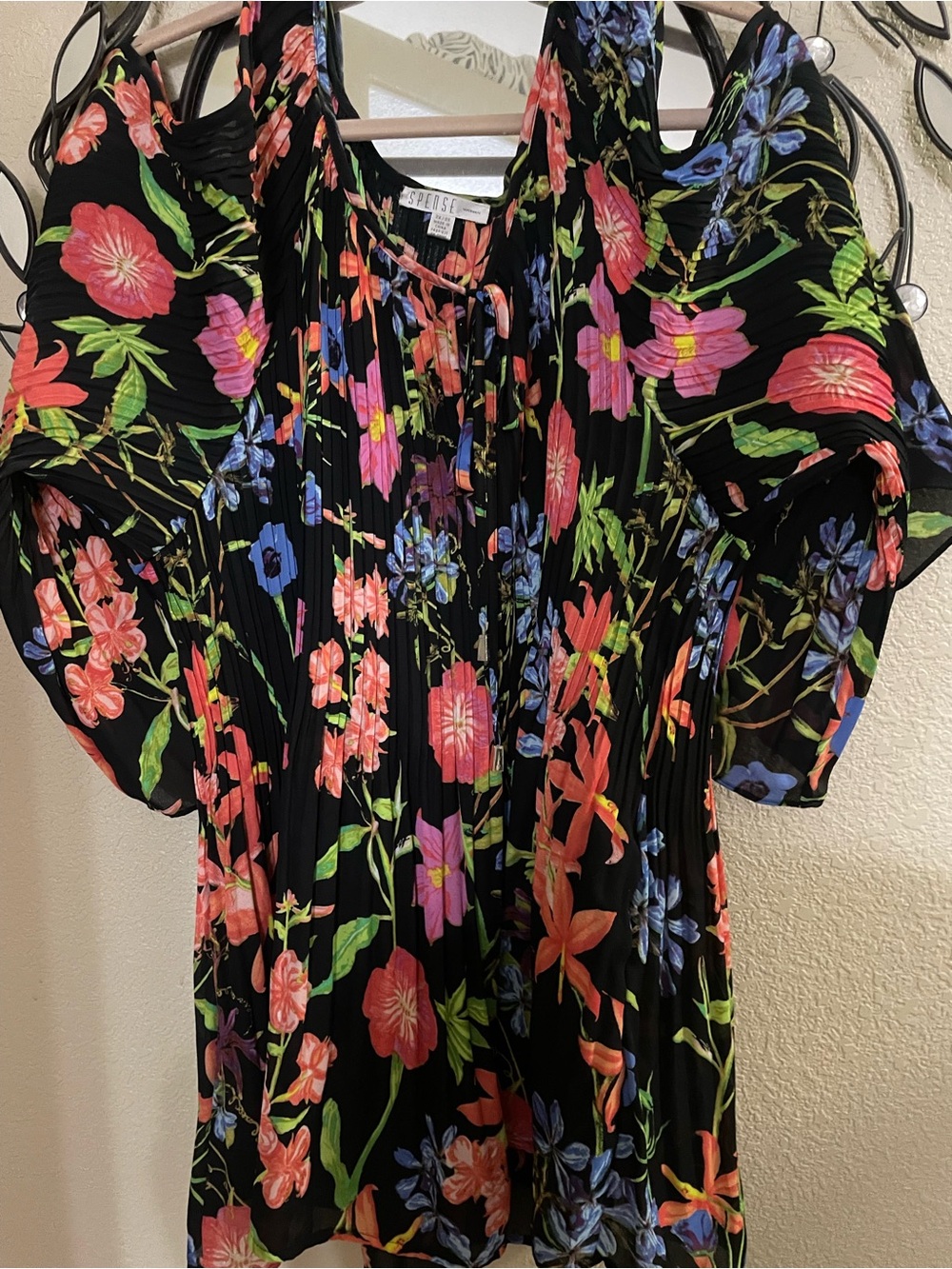 Spense Black Floral Cold-Open Shoulder Blouse with Bright Blooms